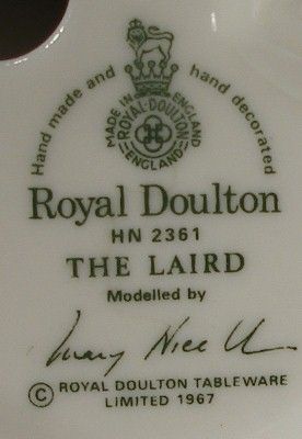 ROYAL DOULTON Figurine THE LAIRD HN2361  