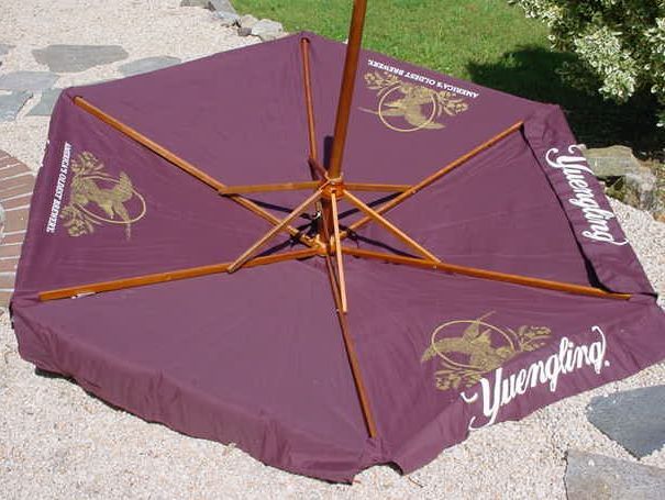 YUENGLING BEER LARGE PATIO UMBRELLA MIB UNUSED MUST SEE  