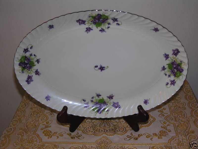 1794 Royal Tettau Bavarian Viola Platinum Platter  