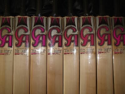 CA HI HIT ENGLISH WILLOW CRICKET BAT *** CLEARENCE ***  