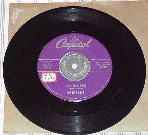 VOCAL GROUP 45RPM RECORD THE FIVE KEYS CAPITOL 2945  