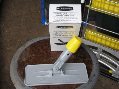 Rubbermaid Q311 Upright Scrubber Pad Holder 086876125610  