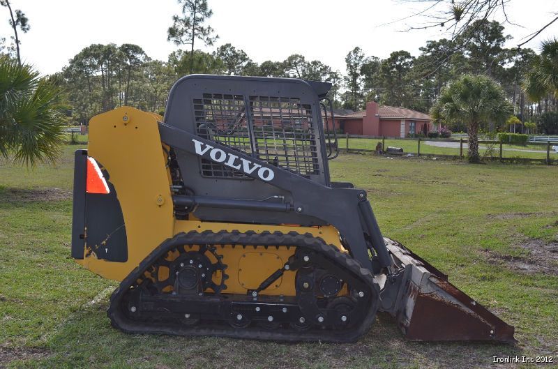 2005 Volvo MC110 Track Loader, 100+ PIX, VIDEO, we EXPORT worldwide 