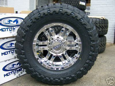 Moto Metal 951 chrome wheels 33 Toyo Open Country MT  