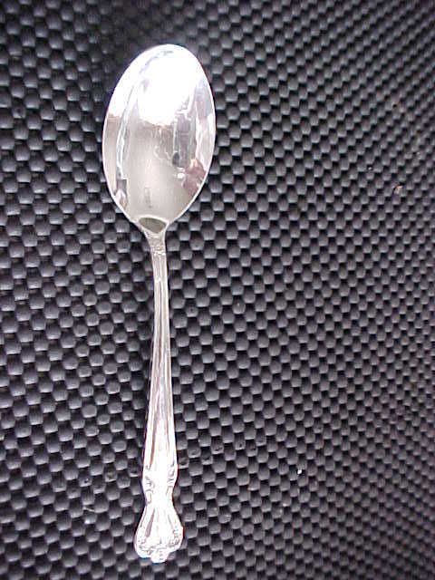 DAYBREAK Elegant Lady IS Rogers & Bro. Soup Table Spoon  