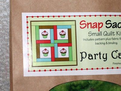 SNAP SACK SMALL QUILT KIT   PARTY CAKES  