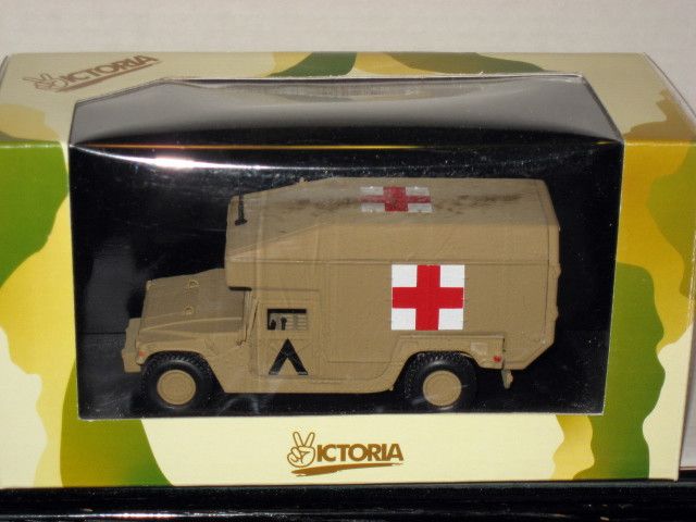 Victoria Hummer Ambulance Desert Storm US 1/43 Vitesse  