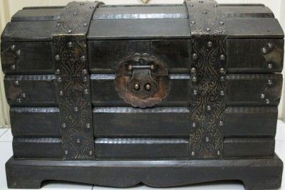 OLD ANTIQUE VINTAGE WOOD CARVED TREASURE CHEST TOOL BOX  