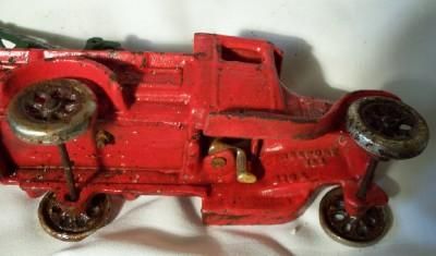 OLD VINTAGE MODEL T WRECKER TRUCK MARKED ARCADE 210 R FREEPORT  