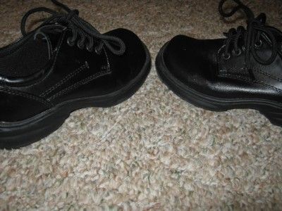 BEAVER CREEK Boys Black Dress Shoes Laces size 11 Med.  