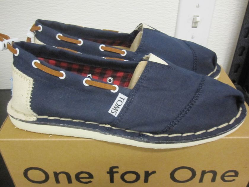 Toms Classic Navy Stitchout BNIB sz 5 10 $70  