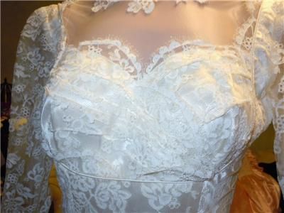 Vintage 1950s Chantilly Lace & Tulle Wedding Gown Dress w/train 