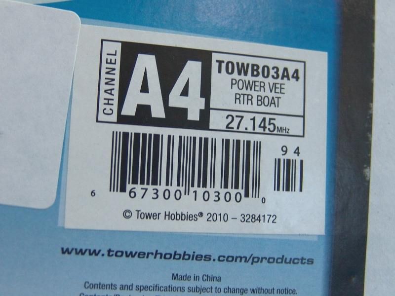 Tower Hobbies Power Vee Electric R/C RC Boat RTR TOWB03** EP AM 27MHz 