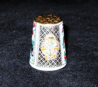 Shibata Porcelain IMARI Thimble w/Box & Certificate TCC  