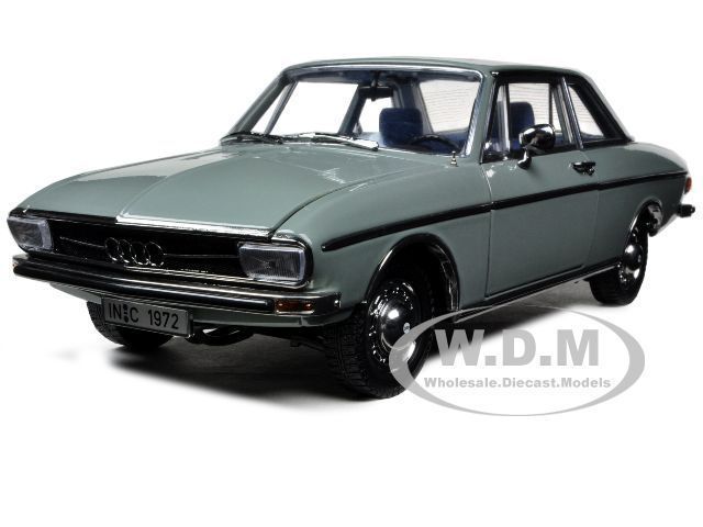   AUDI 100 GREY 118 DIECAST MODEL CAR BY SIGNATURE MODELS 38211  