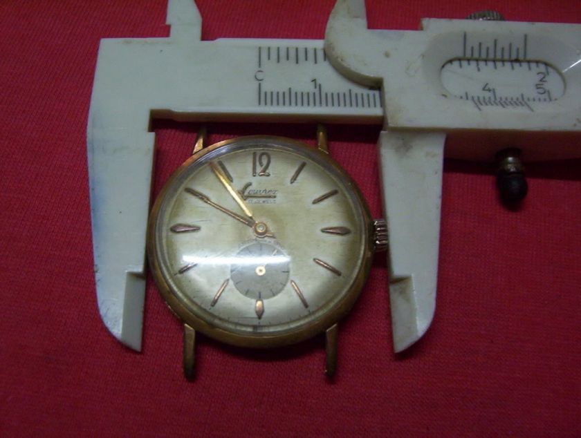 VINTAGE WRISTWATCH FOR REPAIR OR PARTS BITUNIA CALENDAR  