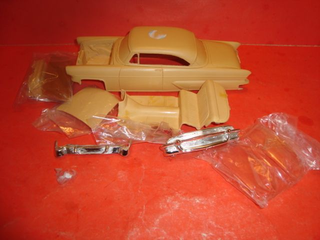 AMT 1969 Chevy Fleetside Pickup Truck Model Car Parts Kit  