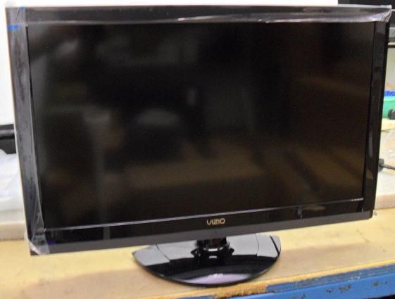 Vizio M261VP 26 1080p HDTV LED LCD Television with IApps 845226004582 