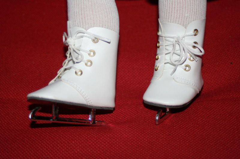 NIP American Girl doll size ICE SKATES 18 dolls  