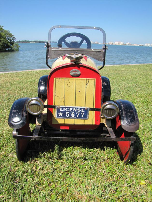 Rare Antique 1920s American National Oakland Pedal Car  