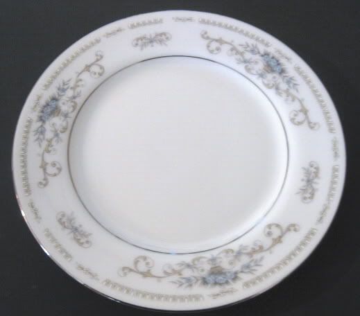 FINE PORCELAIN CHINA OF JAPAN DIANE BREAD PLATE  