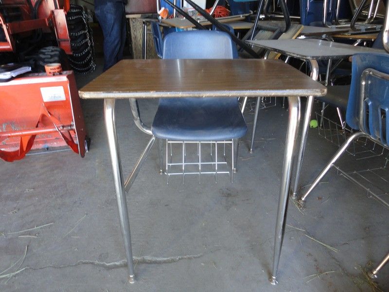 Lot of 200 High School Sled Desks w/Chairs  