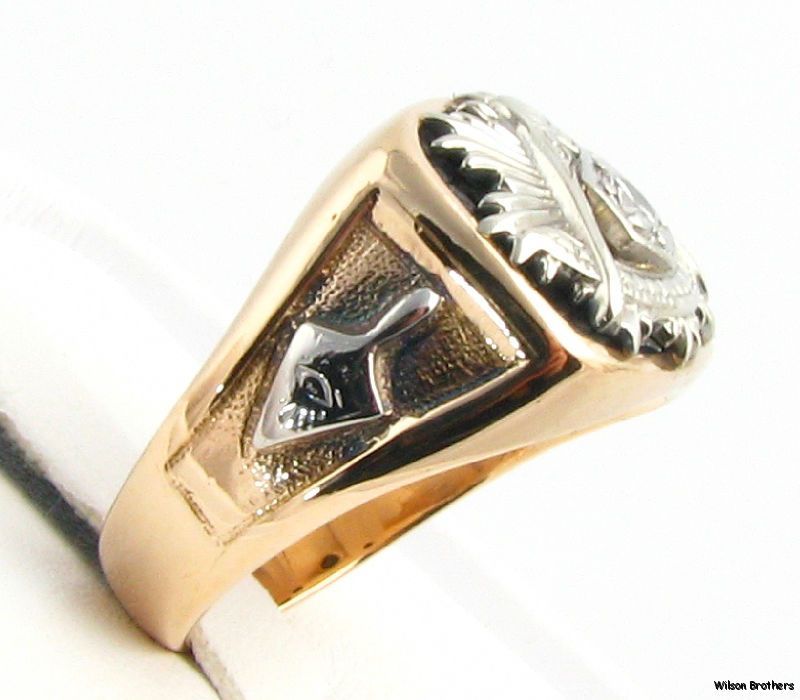 PAST MASTER Diamond Ring   14k W&Y Gold   Masonic Solid Back Vintage 