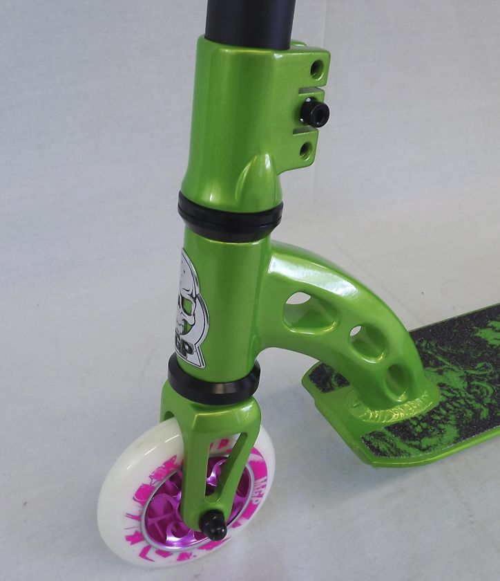 New Madd Gear MGP Pro Nitro Professional Scooter Green  