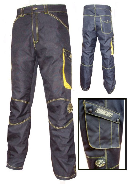   avec du velcro pour proteger le pantalon en cas de chute changeable